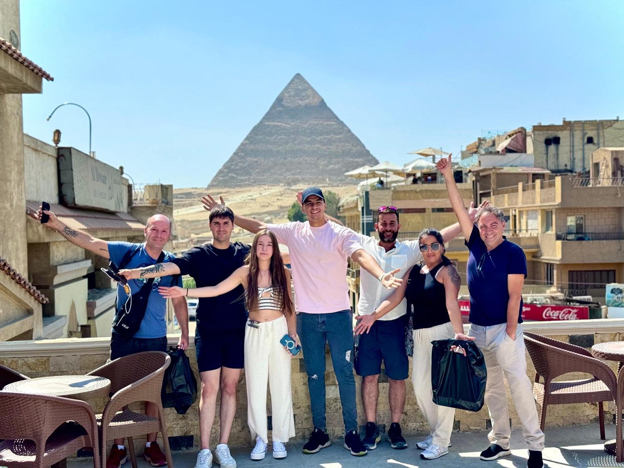 King Ali Pyramids View Inn Kafrat al Jabal ภายนอก รูปภาพ
